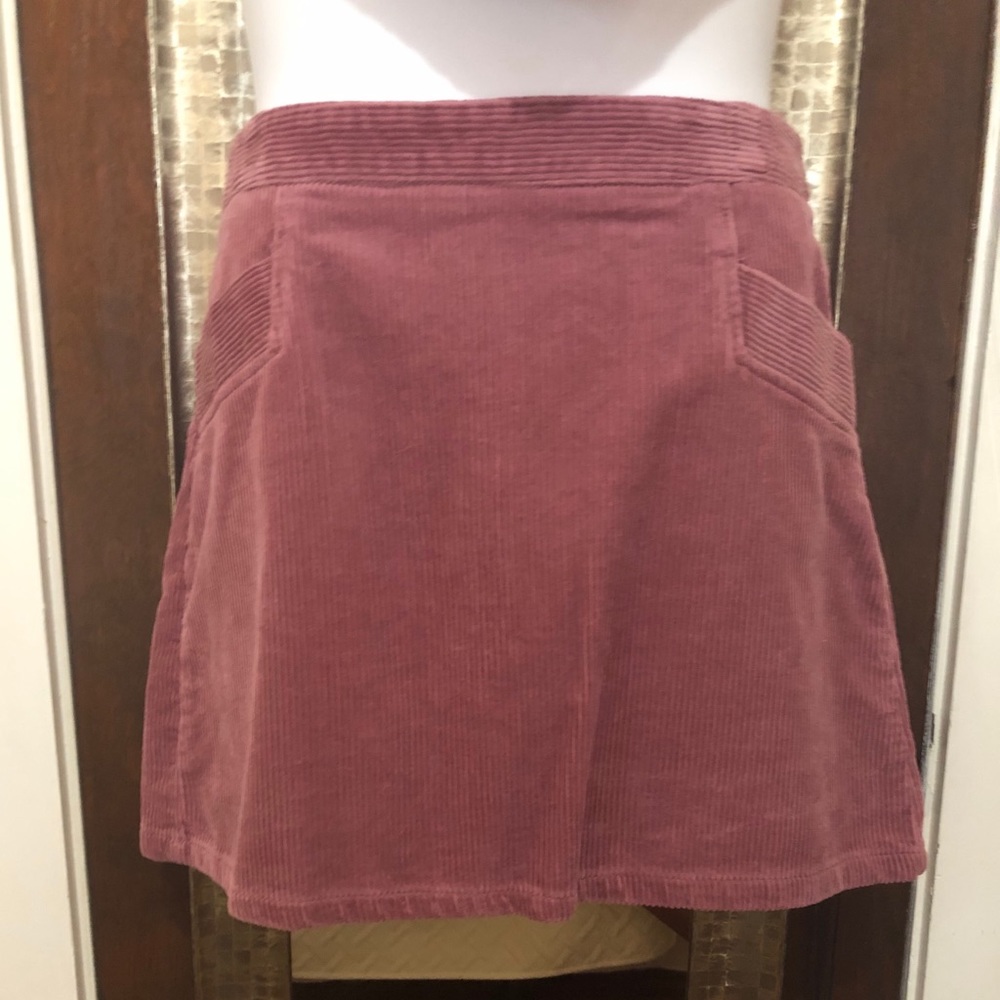 🖤(NEW) Mauve corduroy skirt
